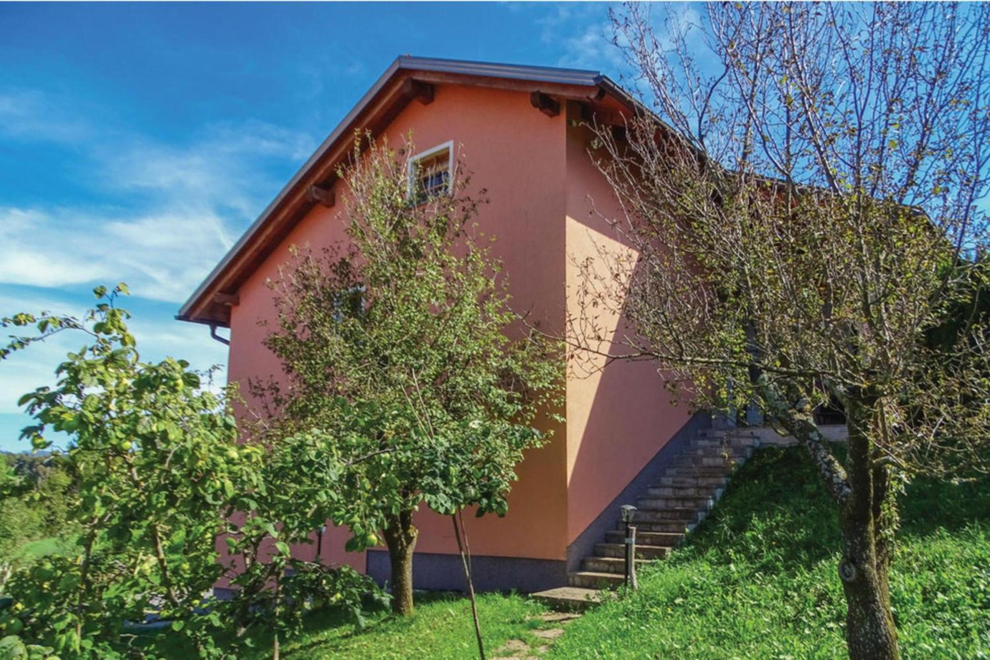 פיבקה House Na Meji With Sauna - Happy Rentals מראה חיצוני תמונה